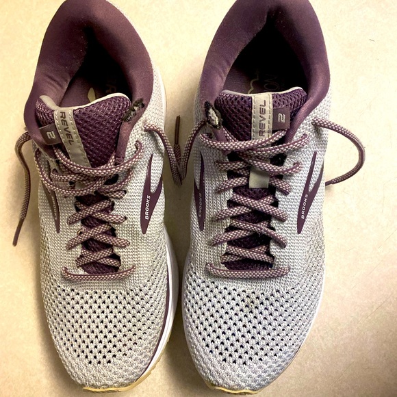 Brooks Revel 2, used condition - Picture 3 of 5